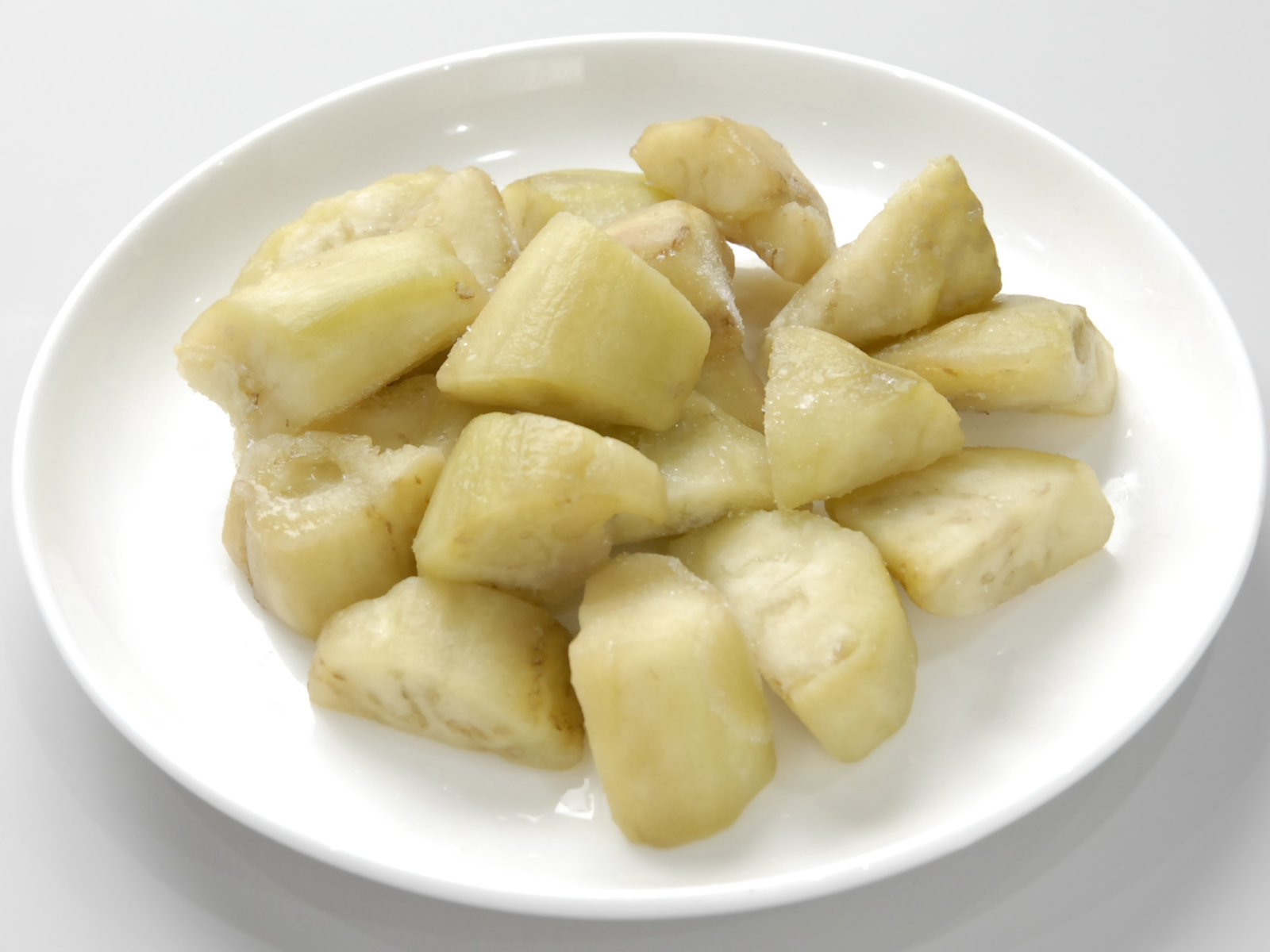 なす製品｜蒸しなすミニカット｜HOLUS