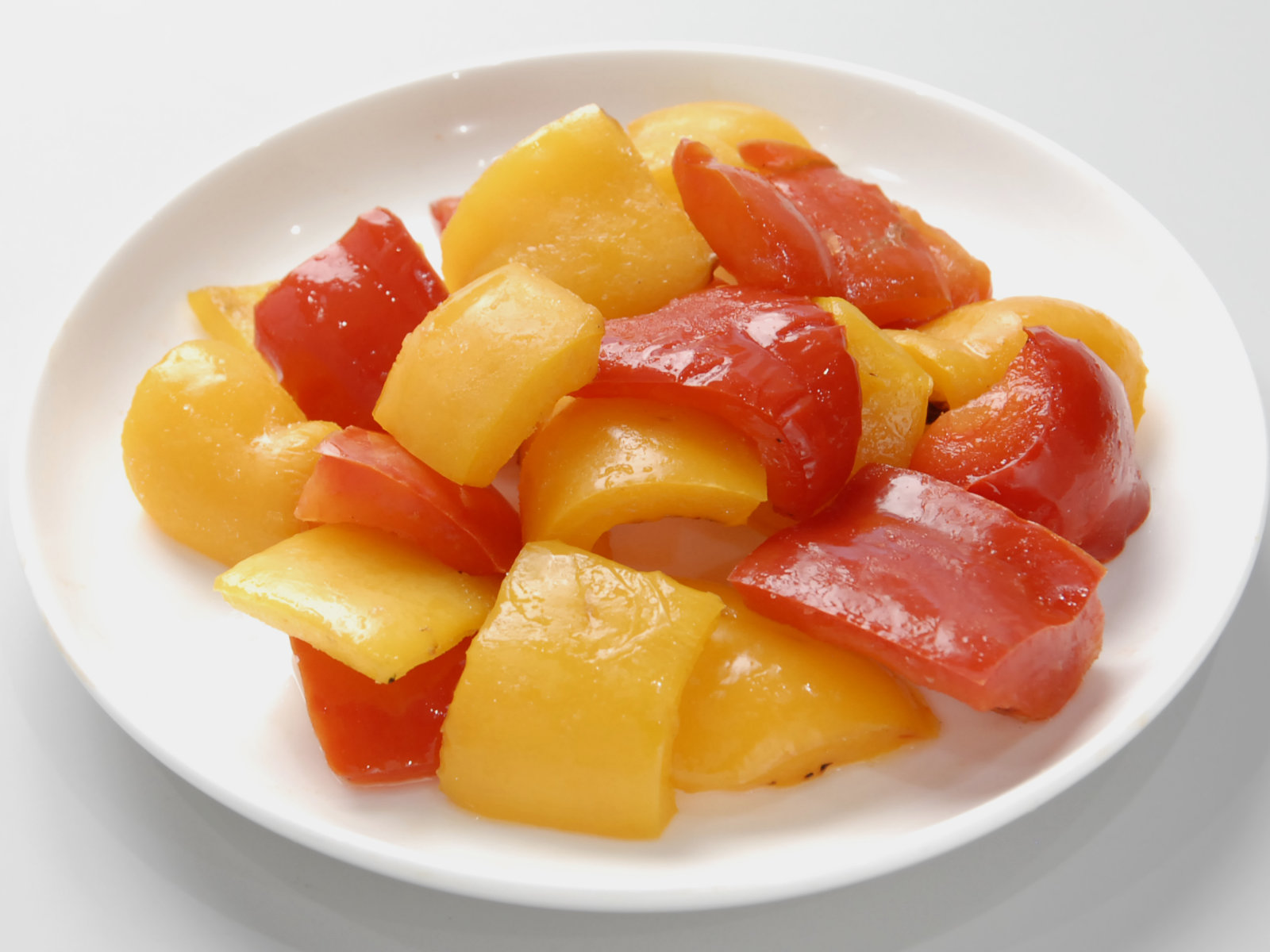 ミックス野菜｜2色パプリカダイス｜HOLUS